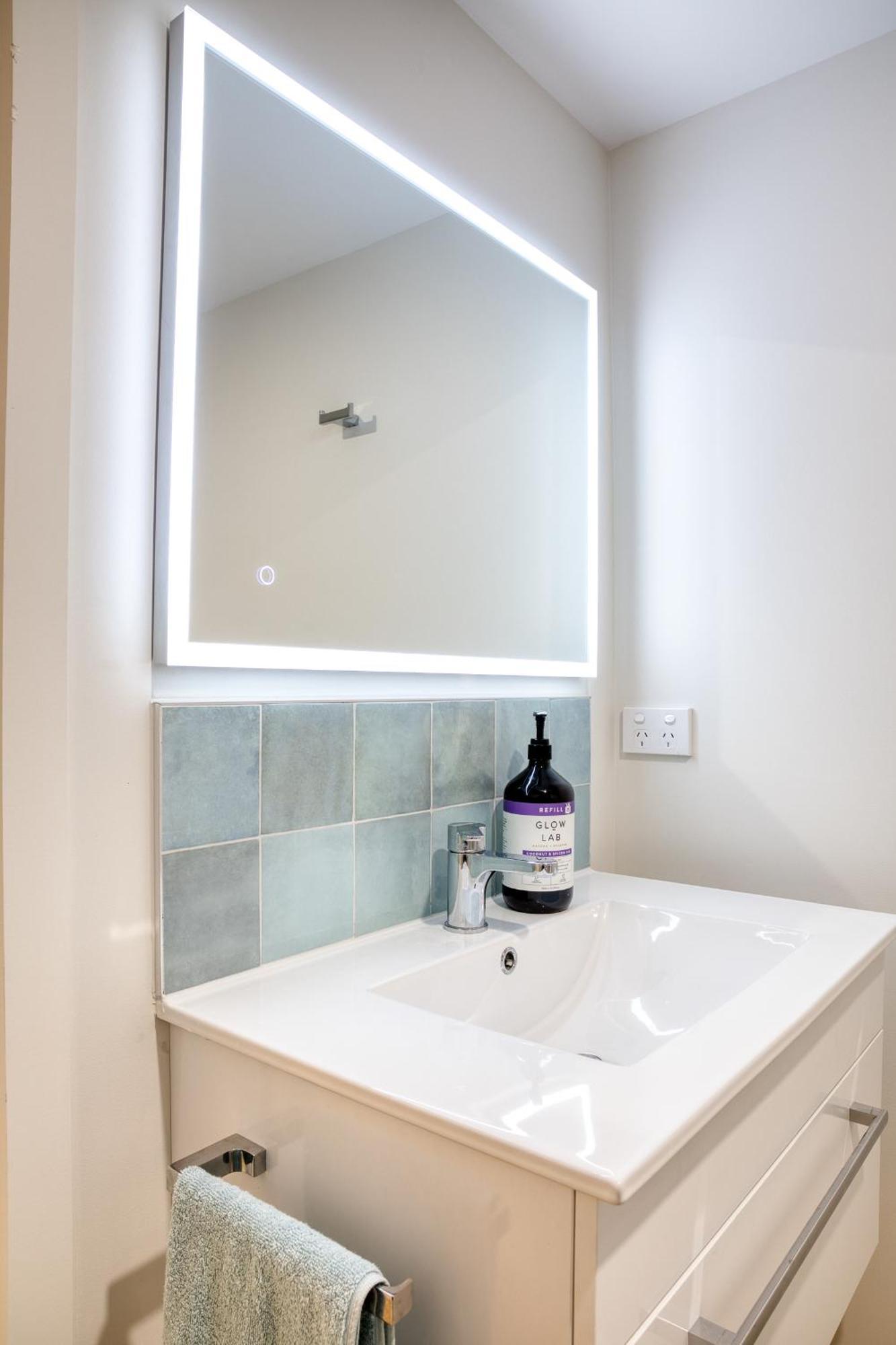 Classy Modern Unit Close To Airport, Shops And Bus كريستتشيرش المظهر الخارجي الصورة